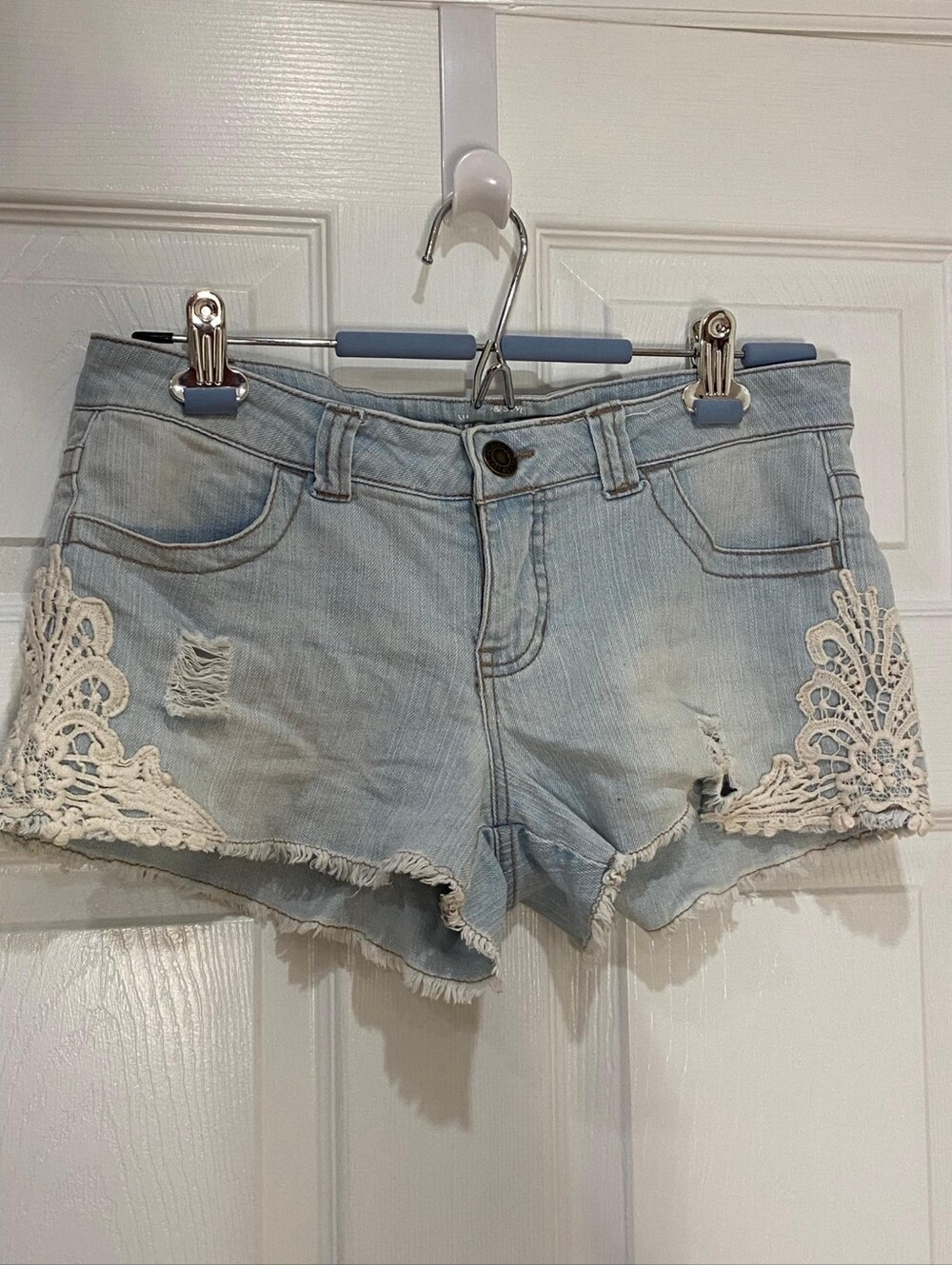 Route 66 Light Denim Shorts with Lace Applique Size 14 Frayed Hem Distressed